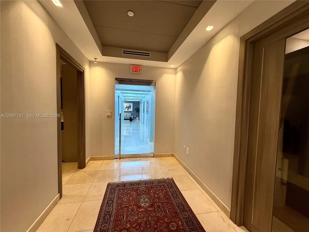 2333 Brickell Ave #D1 Miami, FL 33129