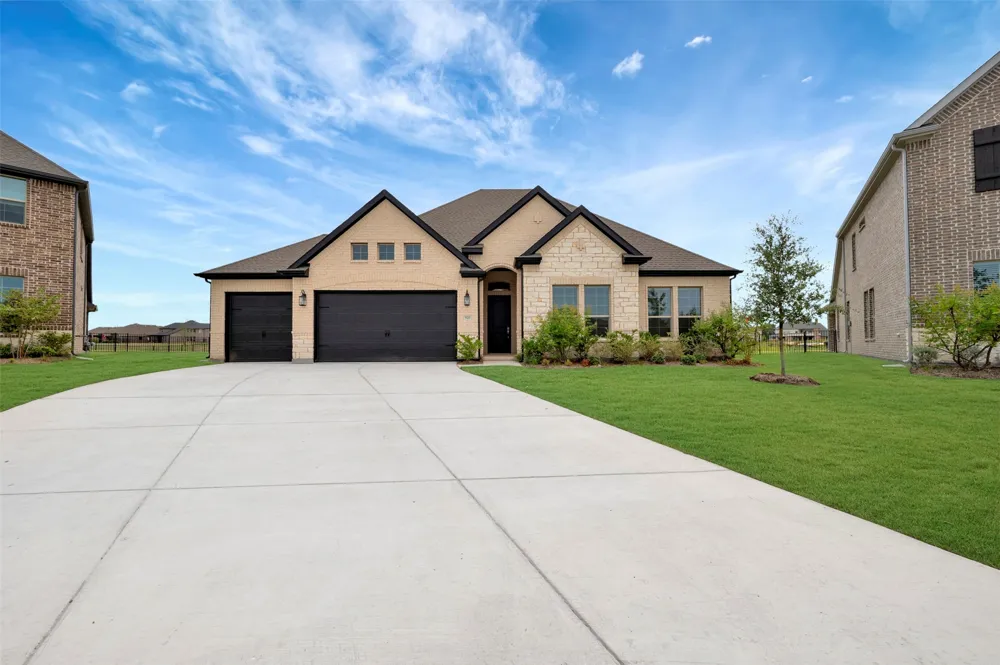 920 Wood Duck Court Heath, TX 75126