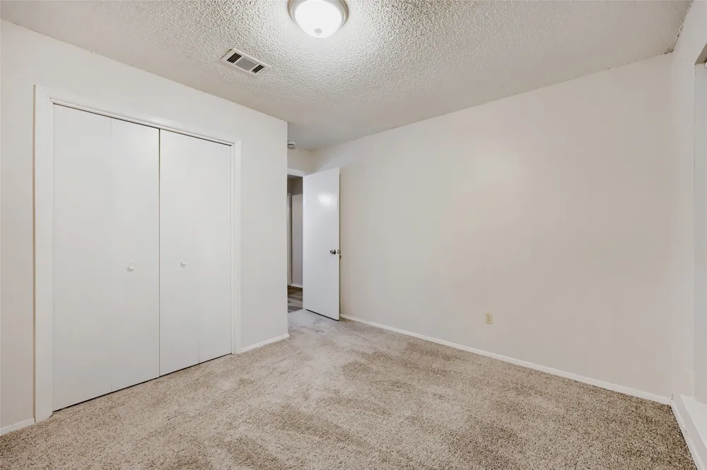 3332 Chalmette Court Forest Hill, TX 76140