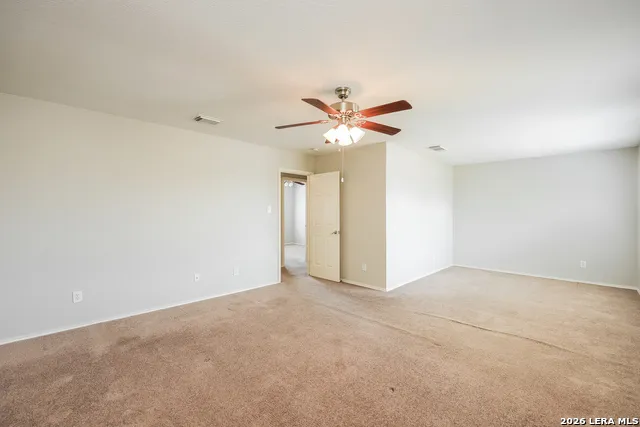 10123 Fourwind San Antonio, TX 78245