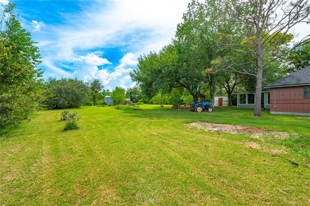 13505 Anne Lane Santa Fe, TX 77510