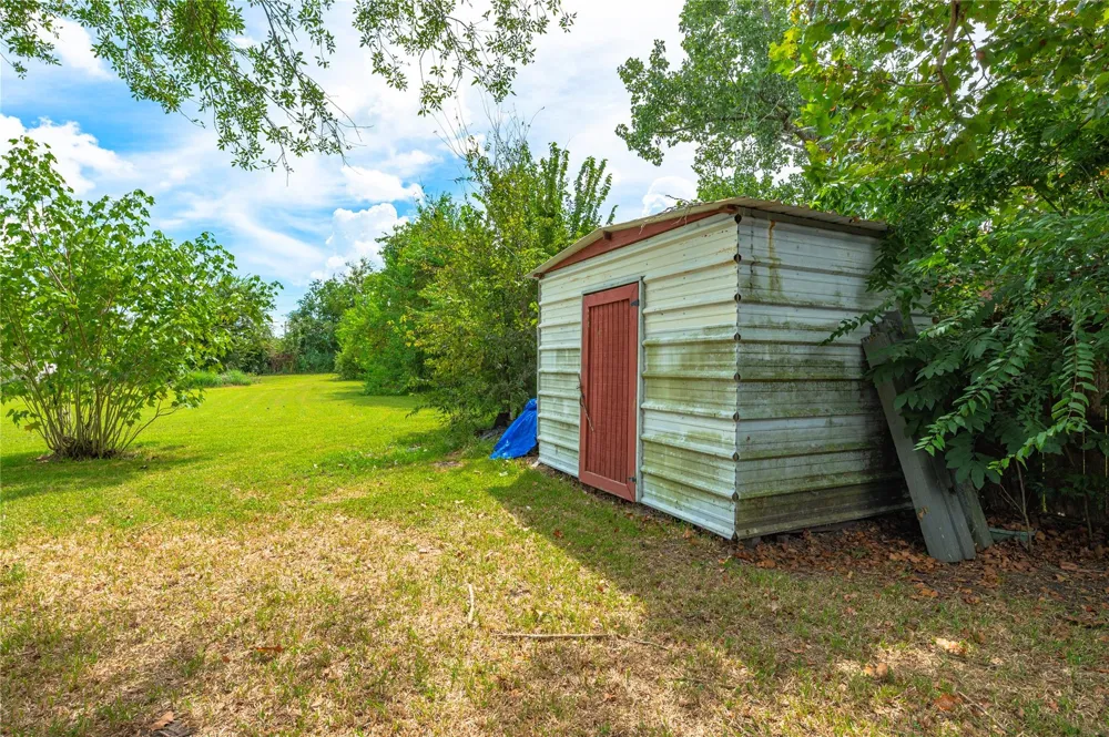 13505 Anne Lane Santa Fe, TX 77510