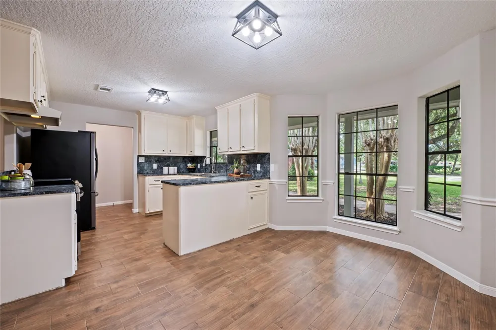 13505 Anne Lane Santa Fe, TX 77510