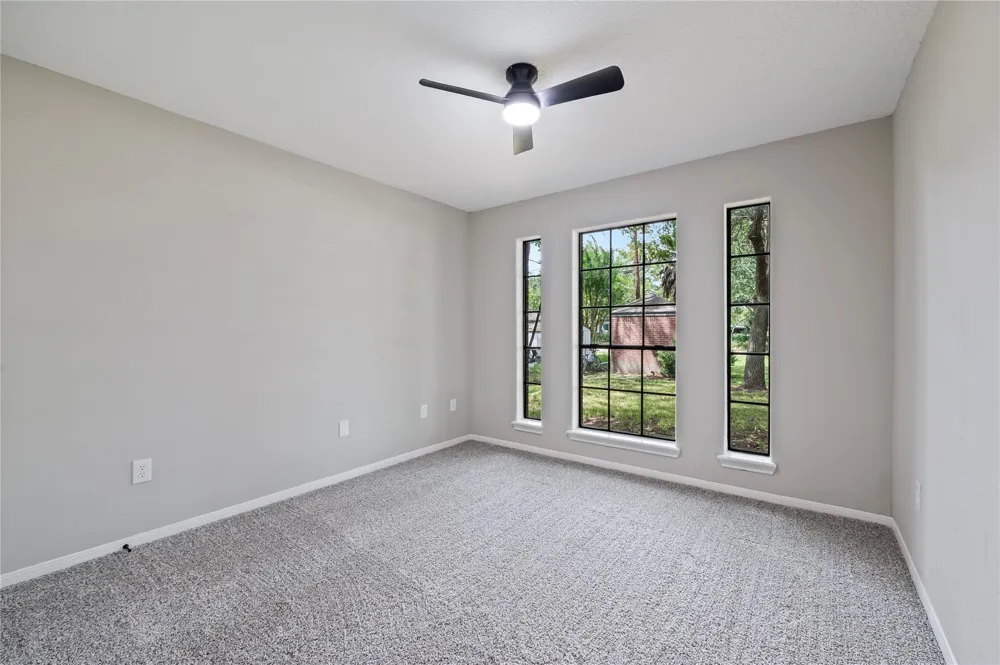 13505 Anne Lane Santa Fe, TX 77510