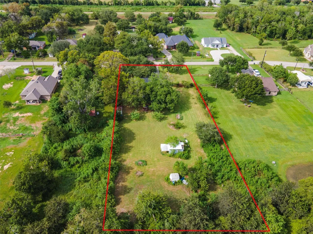13505 Anne Lane Santa Fe, TX 77510