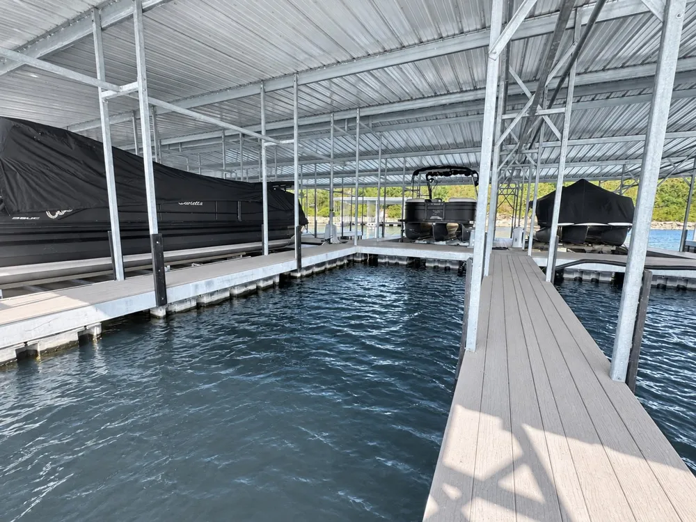 213 Patriot Pointe Road Eufaula, OK 74432