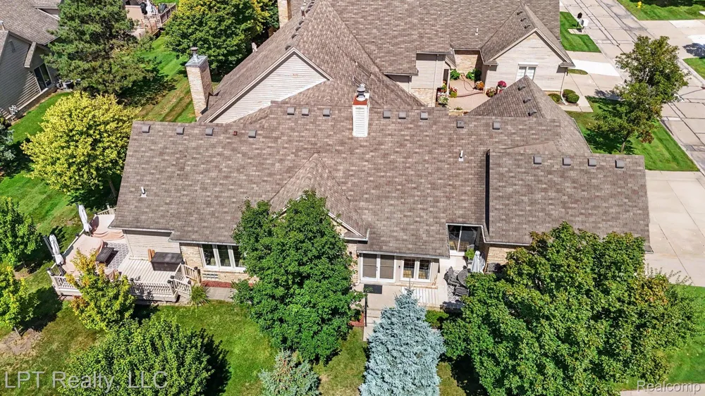 16893 Boulder Way Macomb Township, MI 48042