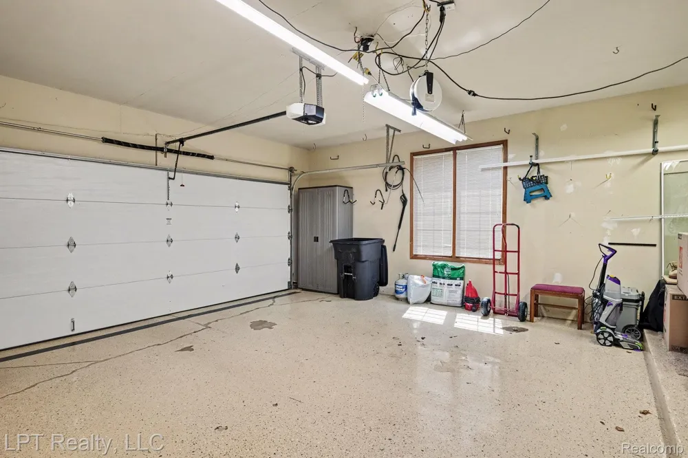 16893 Boulder Way Macomb Township, MI 48042