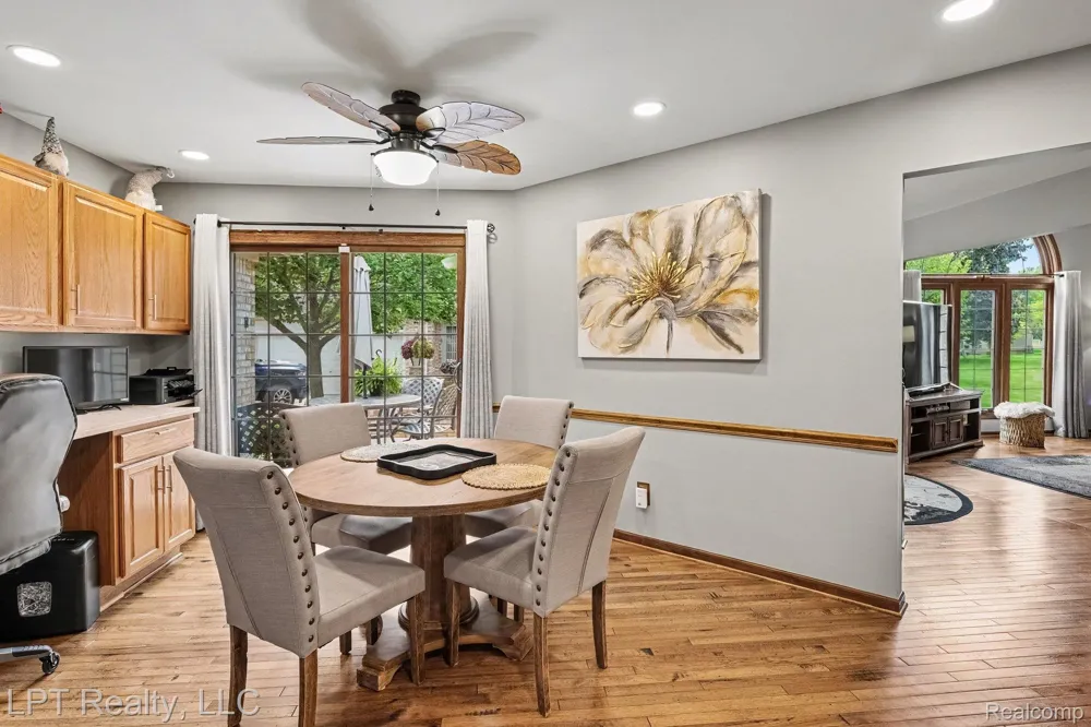 16893 Boulder Way Macomb Township, MI 48042