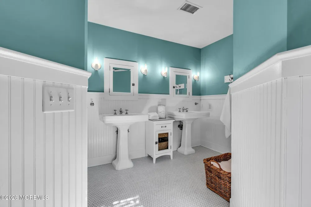 100 South Street Brielle, NJ 08730