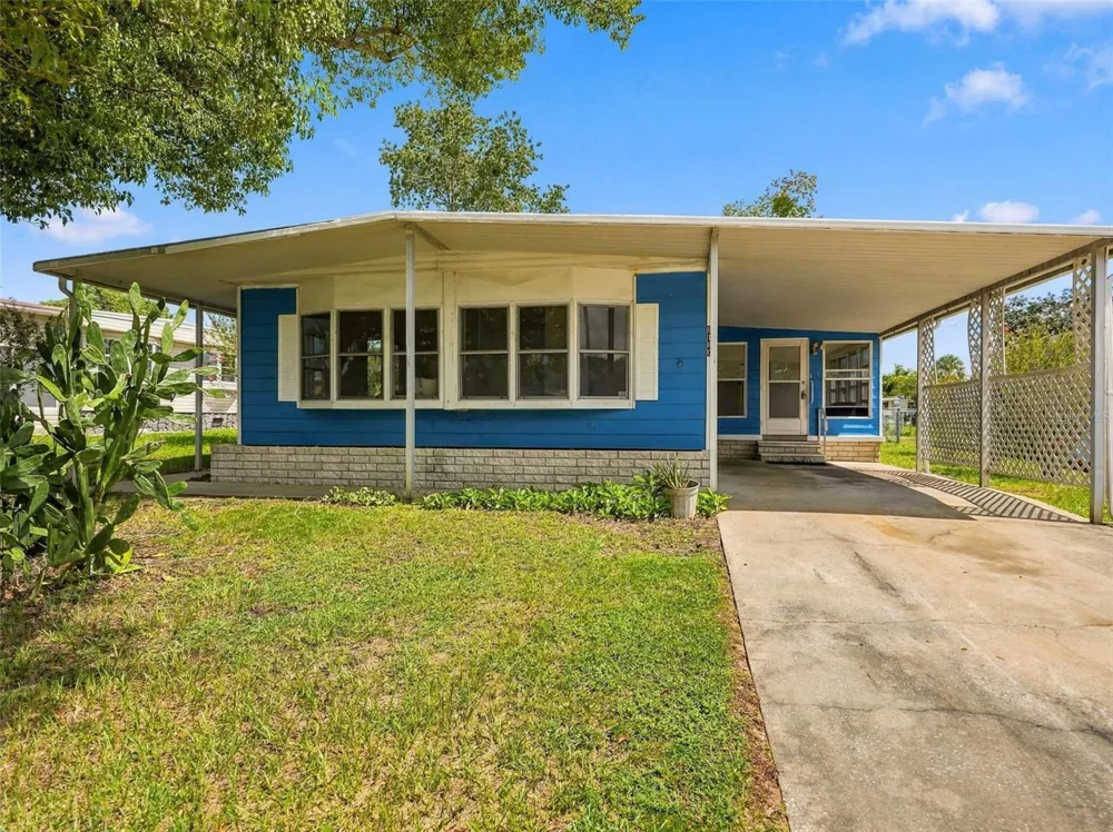 8180 MODENA AVENUE Brooksville, FL 34613
