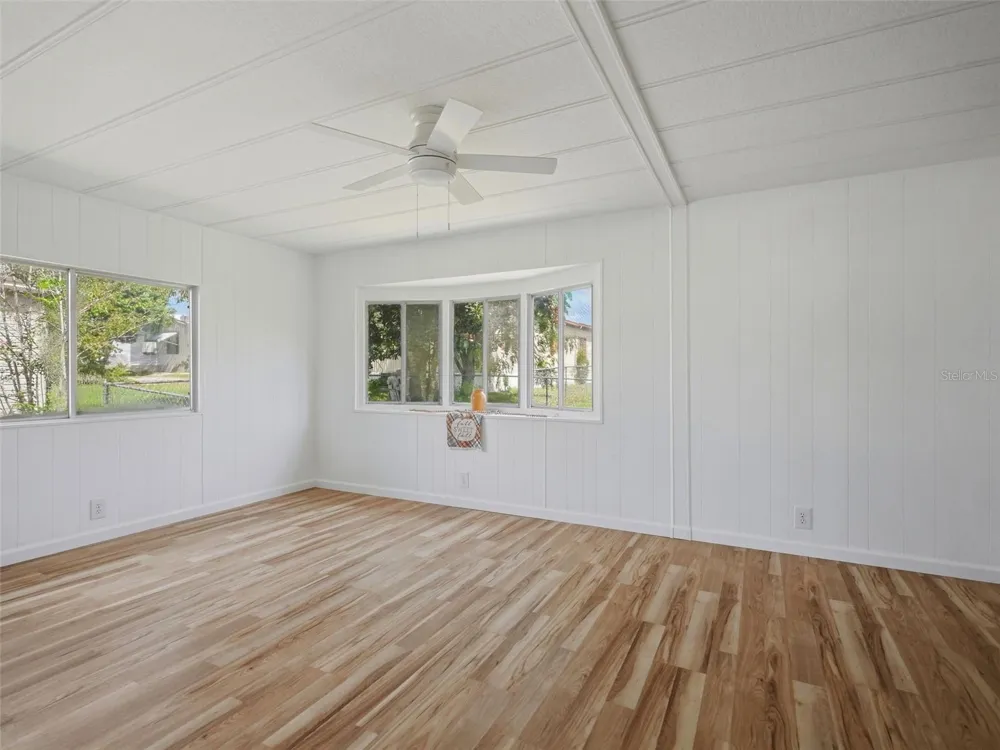 8180 MODENA AVENUE Brooksville, FL 34613