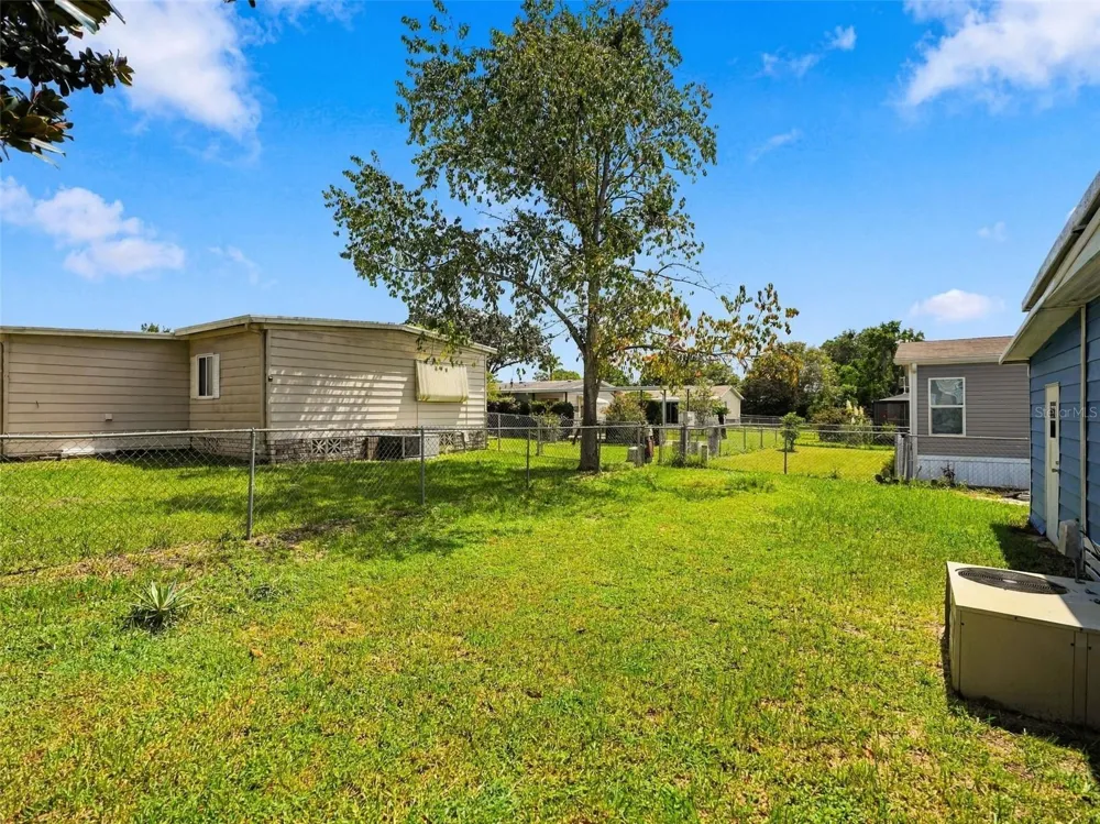 8180 MODENA AVENUE Brooksville, FL 34613