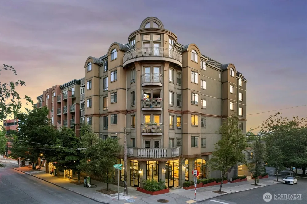 133 Queen Anne Avenue #304 Seattle, WA 98109