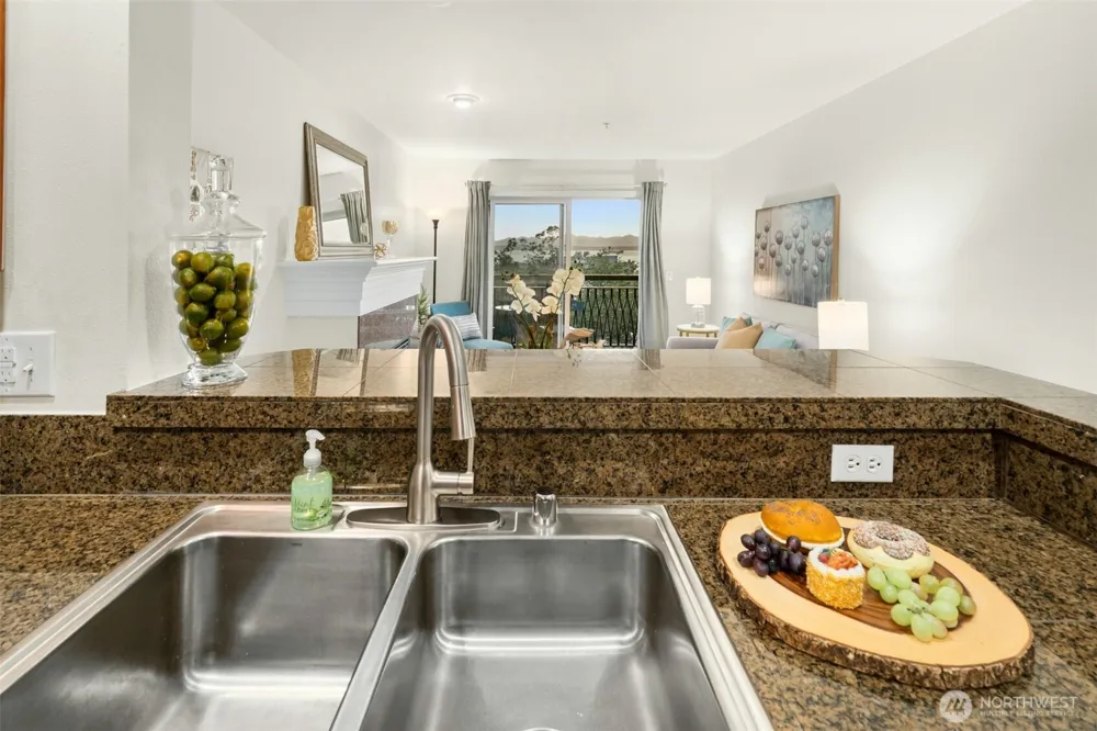 133 Queen Anne Avenue #304 Seattle, WA 98109
