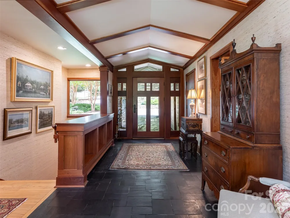 17 Amherst Road Biltmore Forest, NC 28803