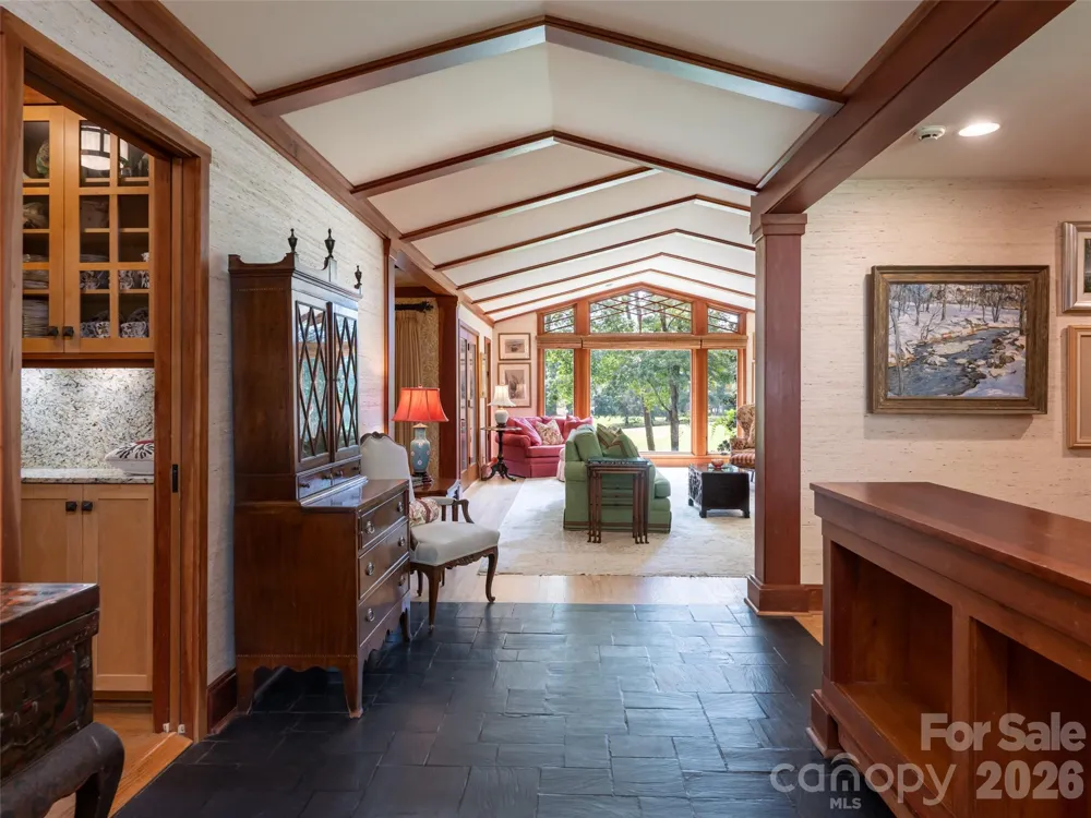 17 Amherst Road Biltmore Forest, NC 28803