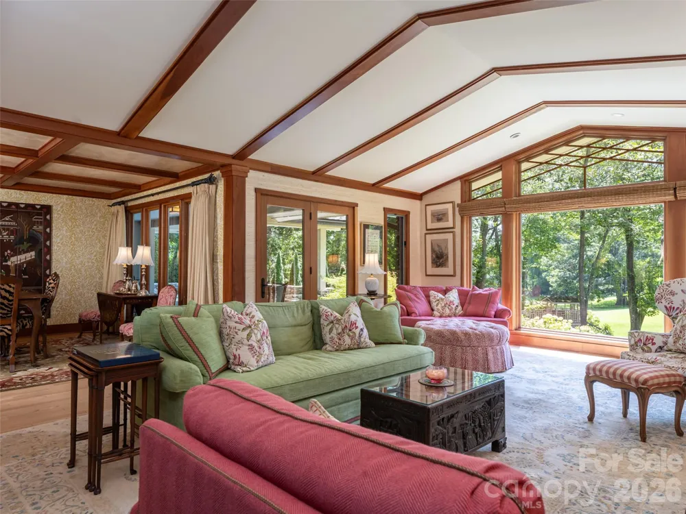 17 Amherst Road Biltmore Forest, NC 28803