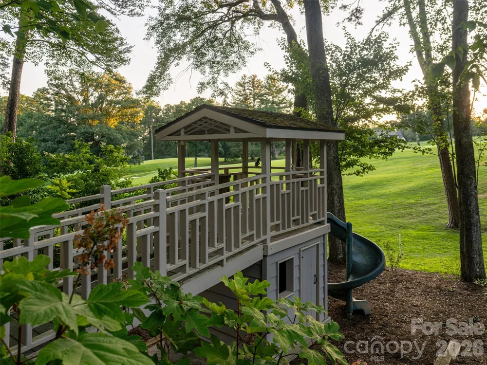 17 Amherst Road Biltmore Forest, NC 28803