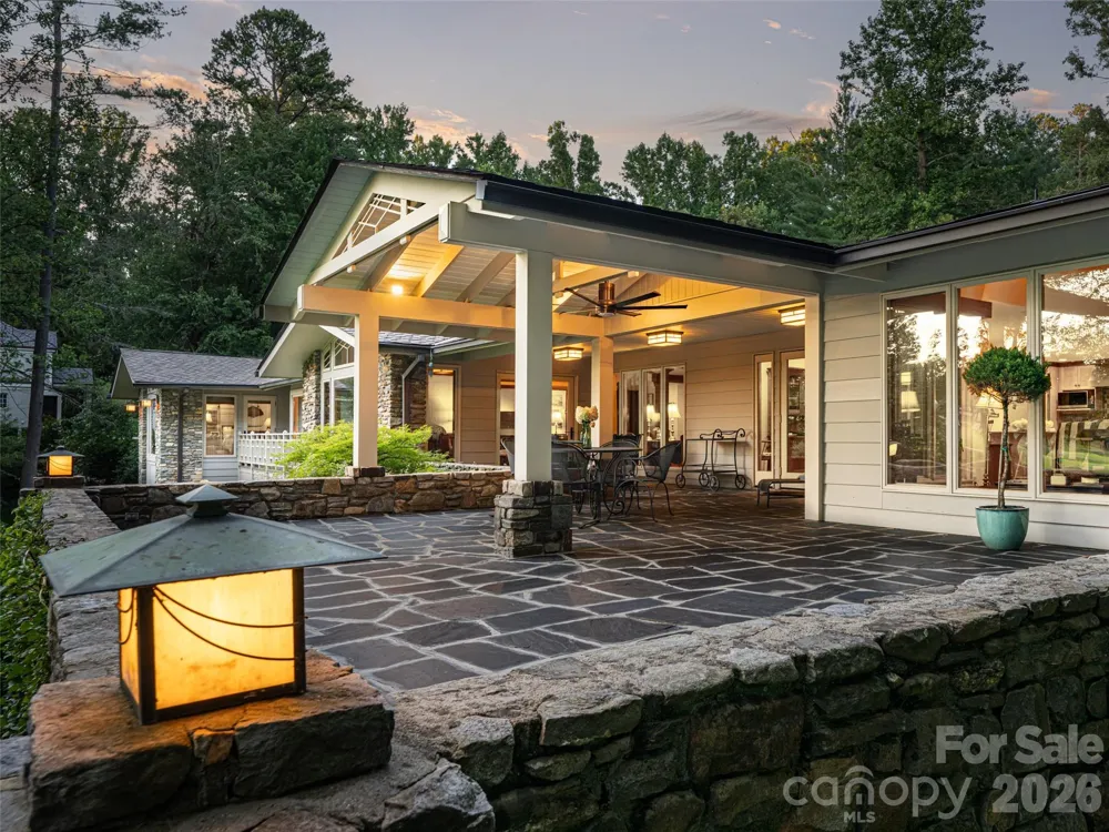 17 Amherst Road Biltmore Forest, NC 28803