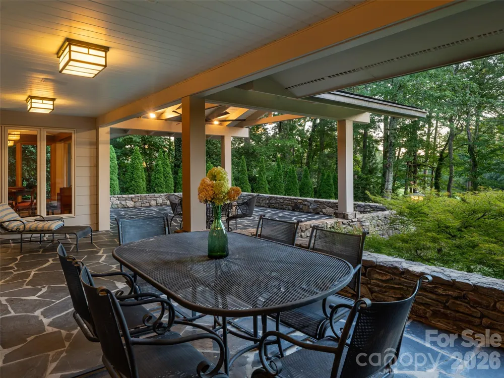 17 Amherst Road Biltmore Forest, NC 28803