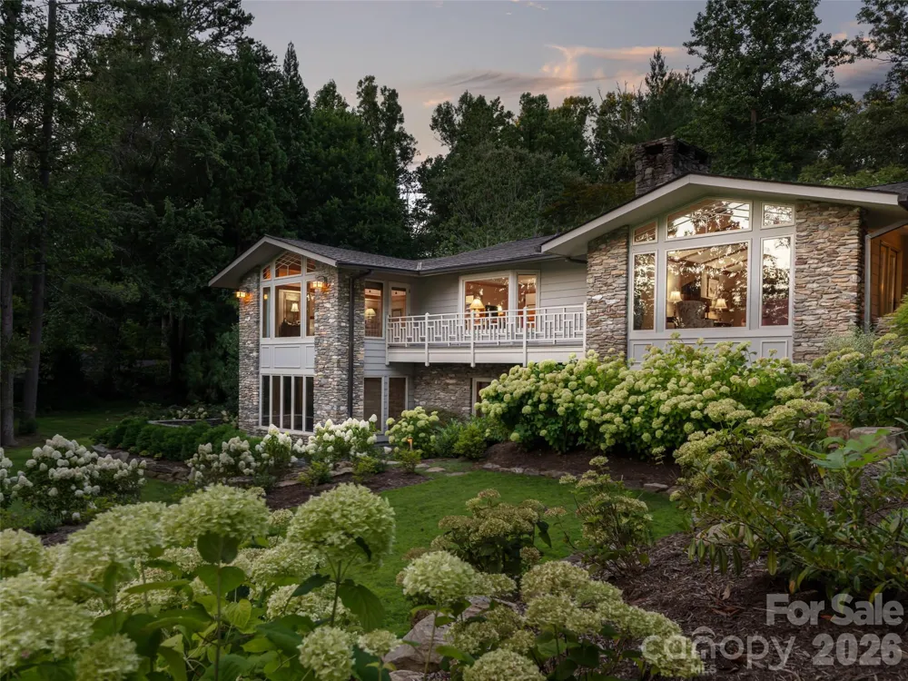 17 Amherst Road Biltmore Forest, NC 28803