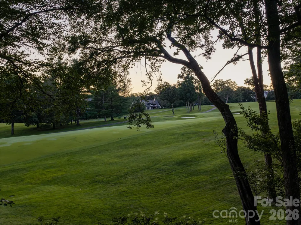 17 Amherst Road Biltmore Forest, NC 28803