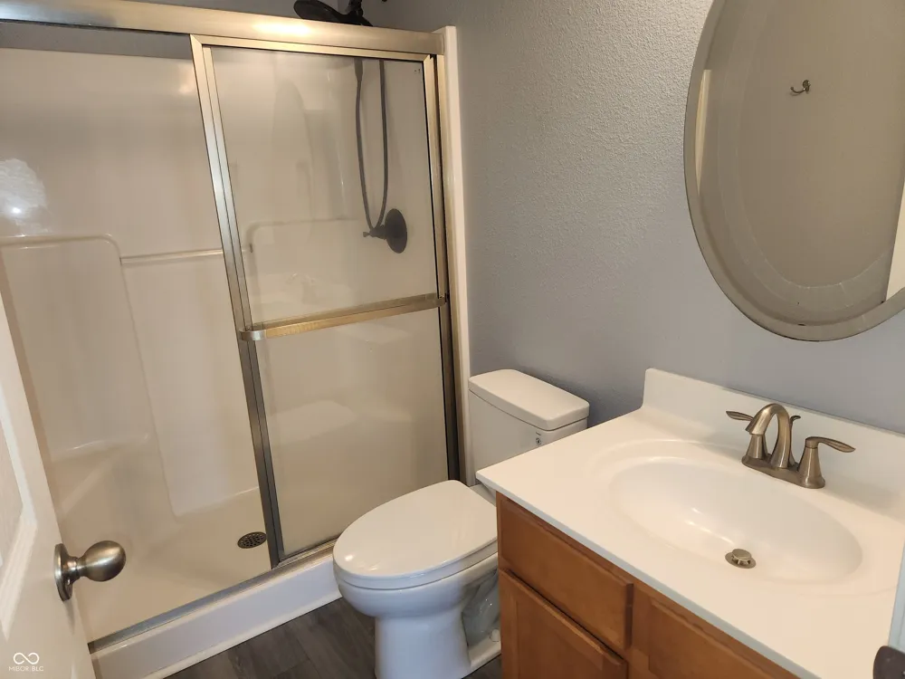 12544 Old Pond Road Noblesville, IN 46060