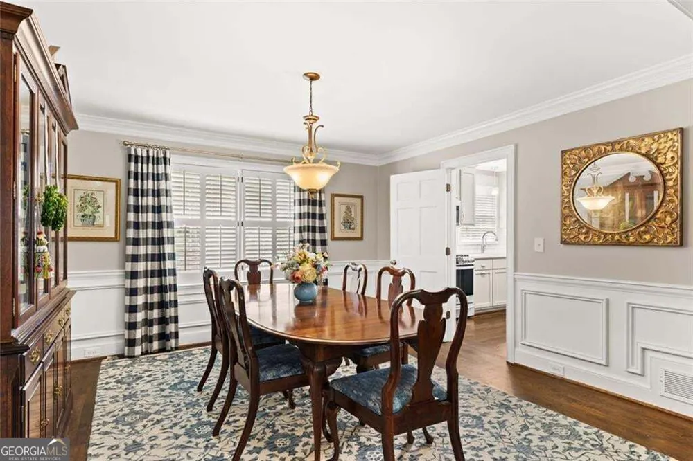 877 Guinevere WAY SW Lilburn, GA 30047