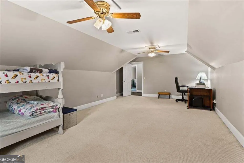 877 Guinevere WAY SW Lilburn, GA 30047