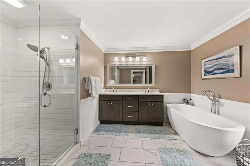 877 Guinevere WAY SW Lilburn, GA 30047