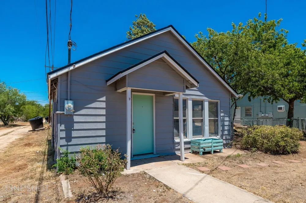 1126 11TH STREET Abilene, TX 79601