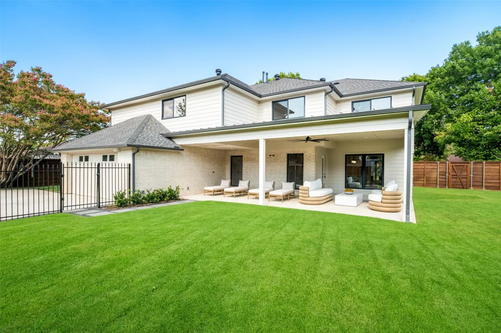 3105 Canyon Creek Drive Richardson, TX 75080