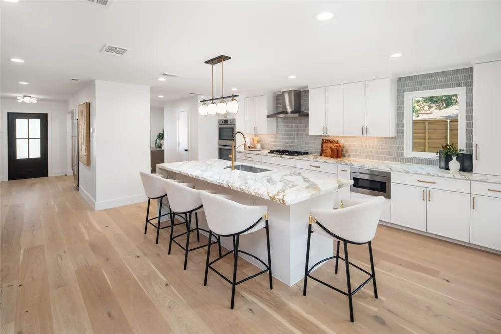 3105 Canyon Creek Drive Richardson, TX 75080