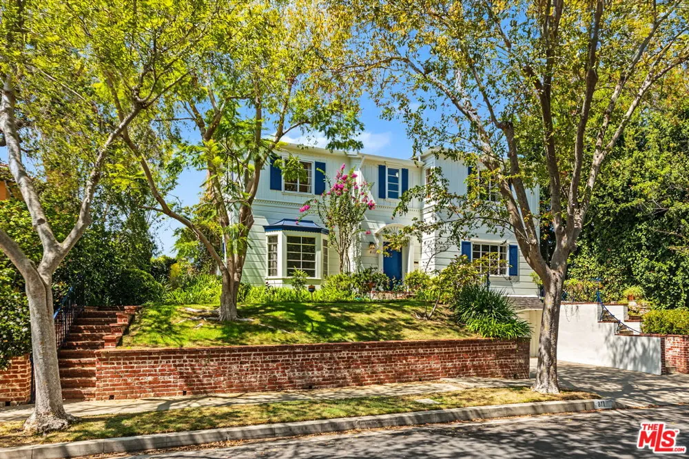 811 Thayer Avenue Los Angeles, CA 90024