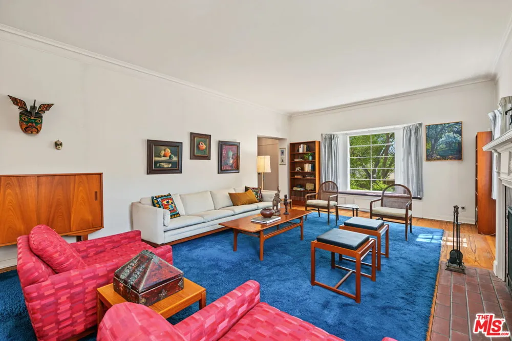 811 Thayer Avenue Los Angeles, CA 90024