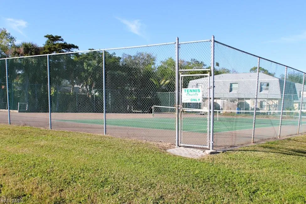 16341 Dublin Circle #101 Fort Myers, FL 33908