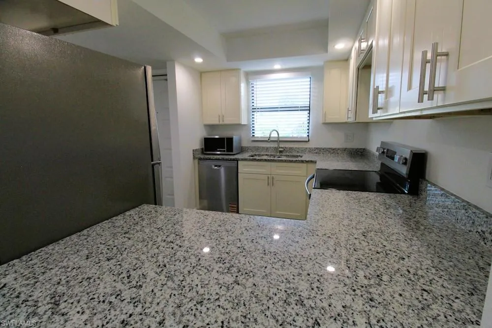 16341 Dublin Circle #101 Fort Myers, FL 33908