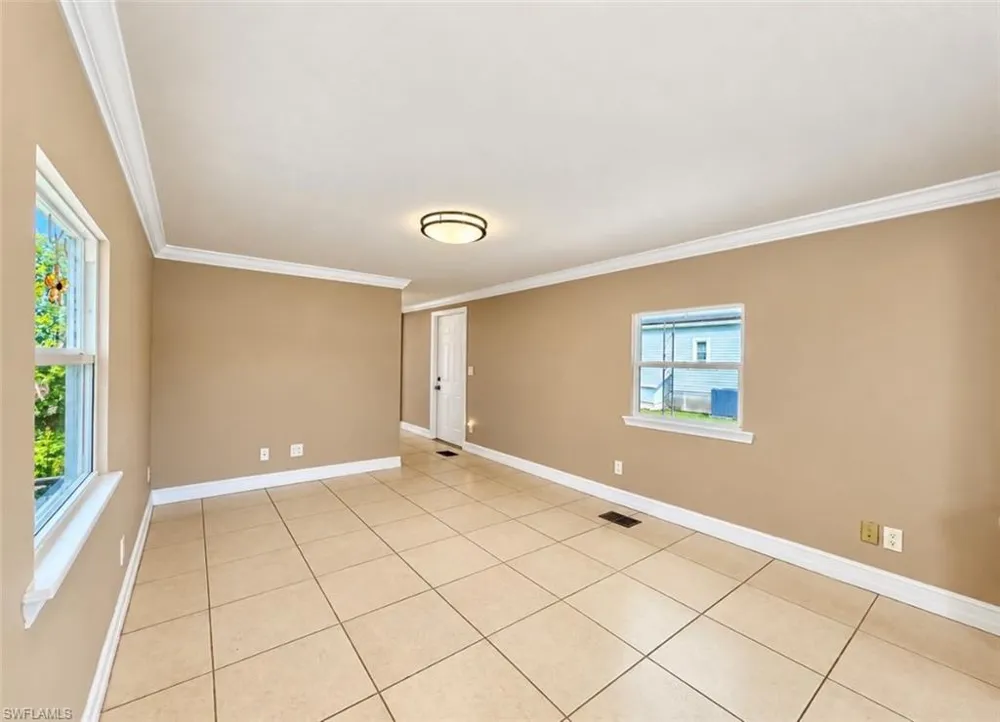 164 Cape Sable Drive Naples, FL 34104