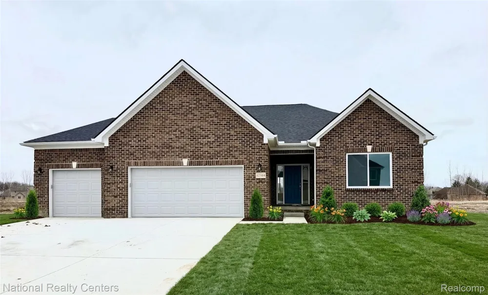 53182 Woodland Meadows Chesterfield Township, MI 48047