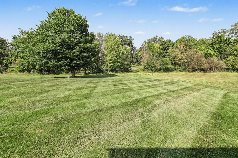 460 Canfield Street Milan City, MI 48160
