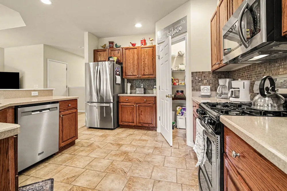 460 Canfield Street Milan City, MI 48160