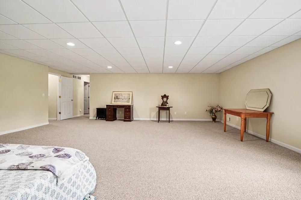 460 Canfield Street Milan City, MI 48160