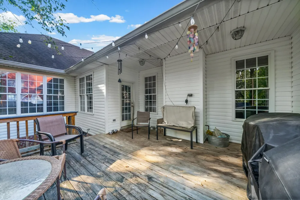 812 Brooke Valley Trce Clarksville, TN 37043