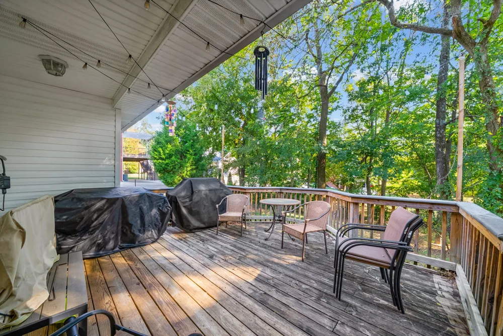812 Brooke Valley Trce Clarksville, TN 37043
