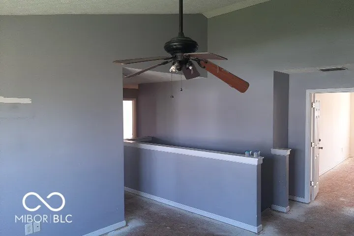 4933 Birmingham Drive Indianapolis, IN 46235