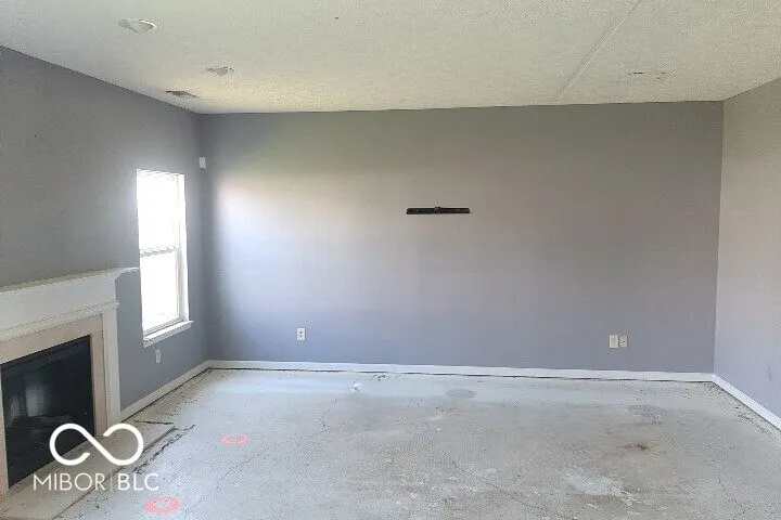 4933 Birmingham Drive Indianapolis, IN 46235