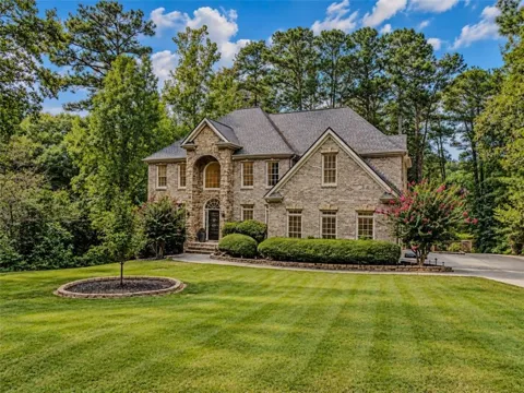 3551 Lochwolde Lane