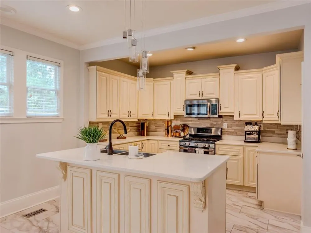 3551 Lochwolde Lane Snellville, GA 30039