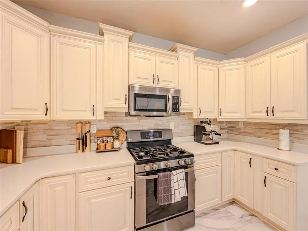 3551 Lochwolde Lane Snellville, GA 30039